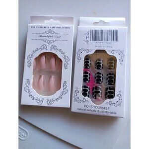2 Pks Press On Fingernails